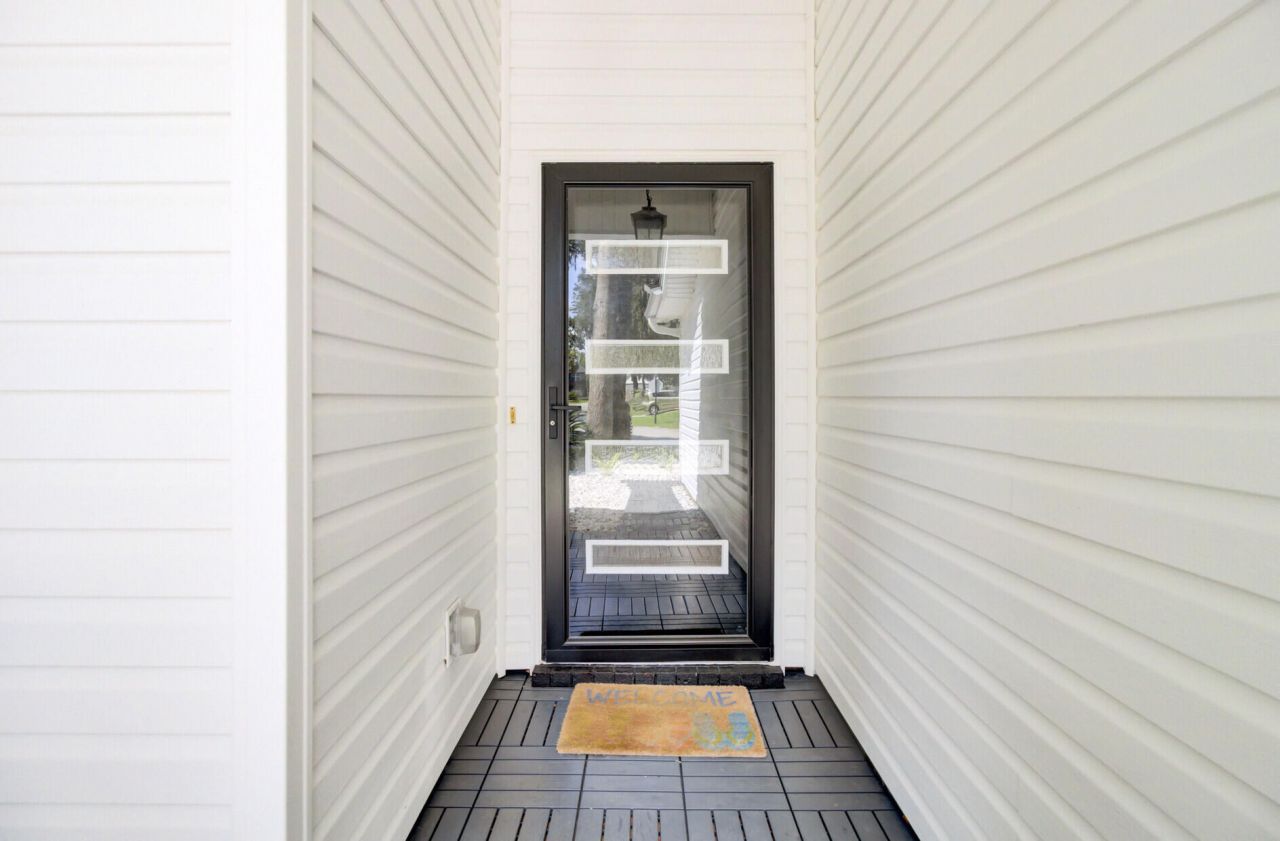 8607 Kennestone Lane Photo 3