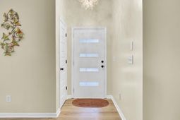 8607 Kennestone Lane photo 4