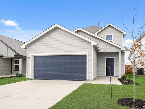 2047 Olivia Drive, New Braunfels, TX 78130