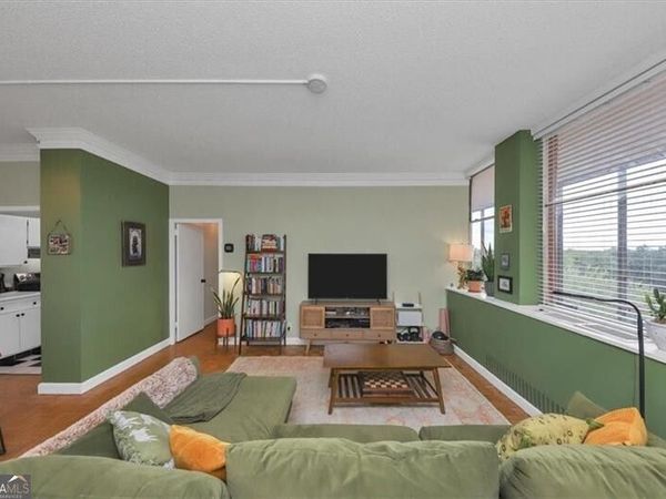 3060 Pharr Court North NW, Unit 608, Atlanta, GA 30305