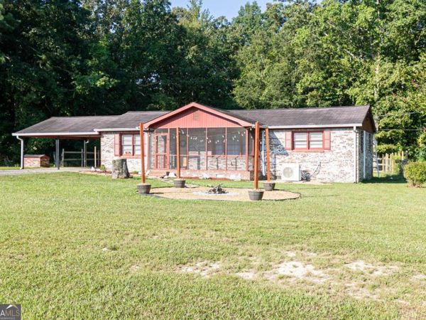 8203 Blacks Bluff Road SW, Cave Spring, GA 30124