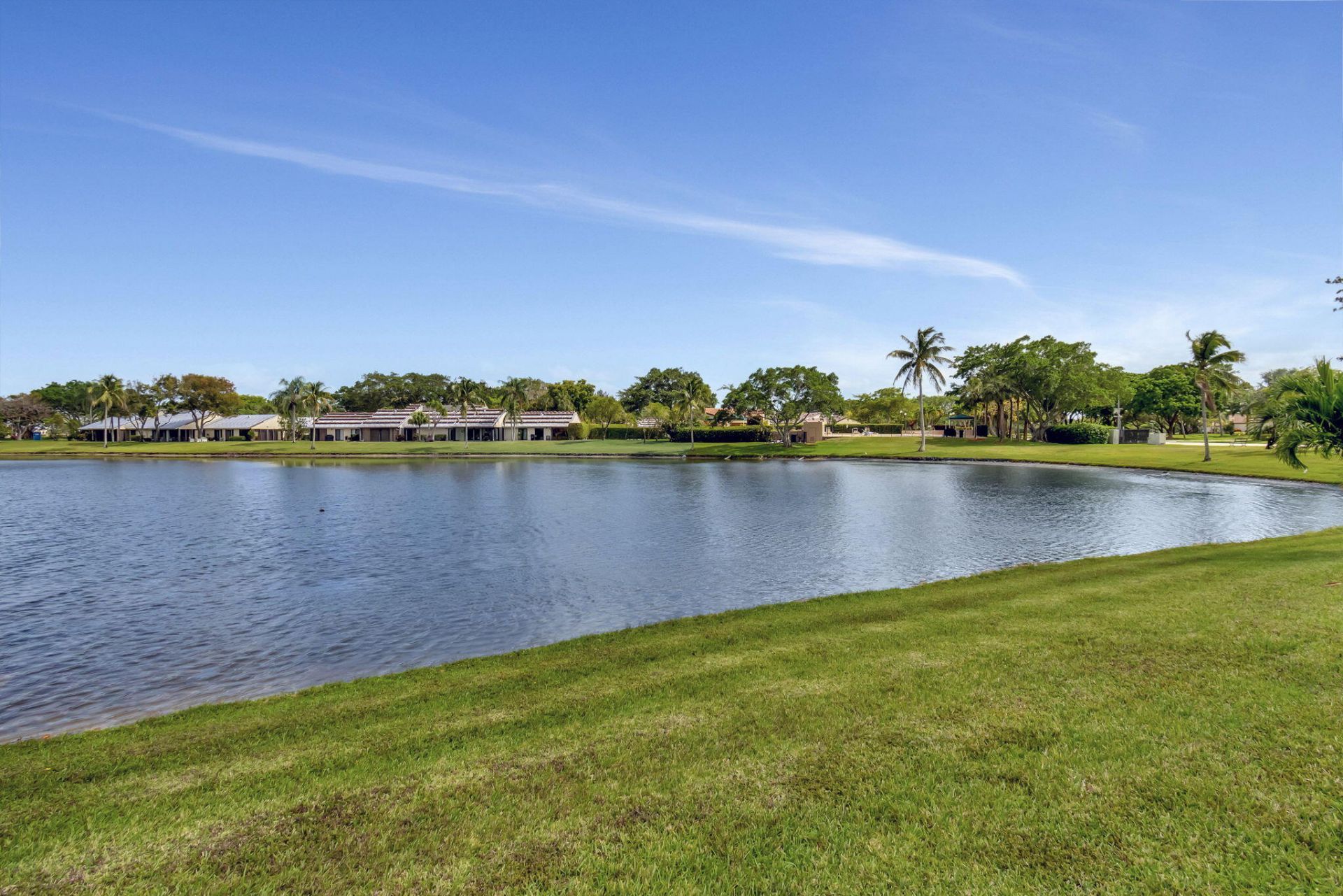 5531 Parkwalk Circle E, Boynton Beach, FL 33472 Photo