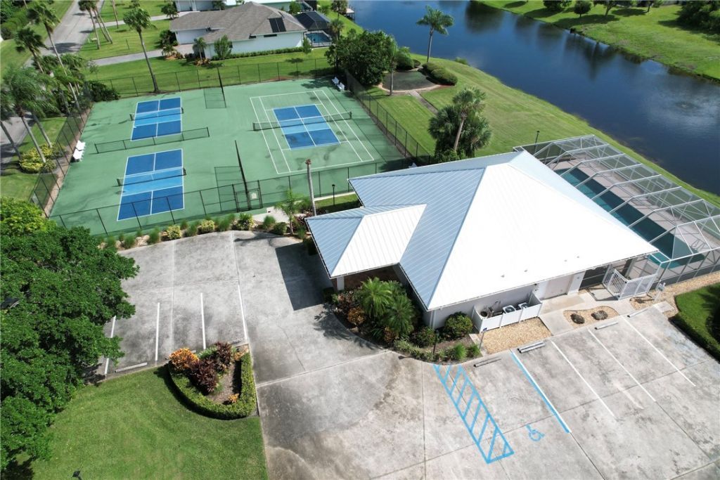 1579 Eagles Circle, Sebastian, FL 32958 Photo