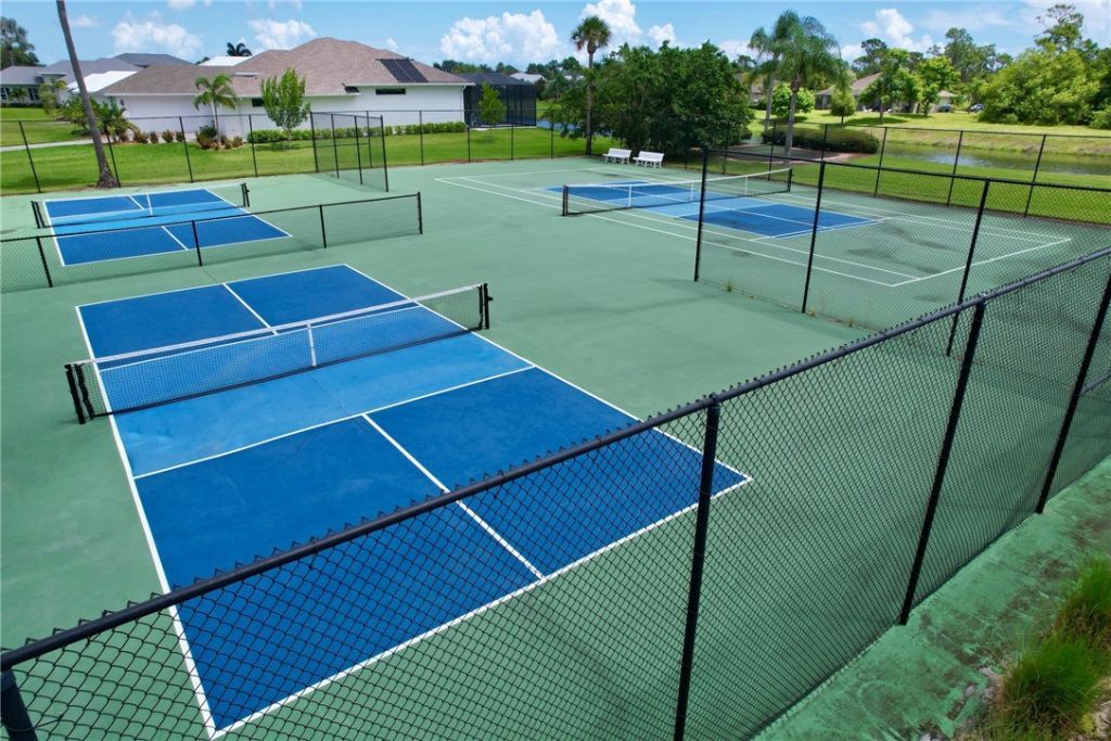 1579 Eagles Circle, Sebastian, FL 32958 Photo