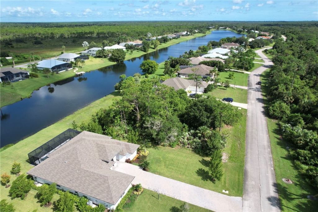 1579 Eagles Circle, Sebastian, FL 32958 Photo