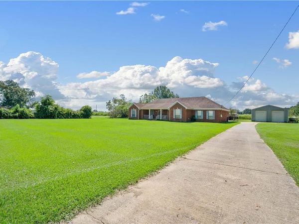 15093 Cat Deakle Road, Grand Bay, AL 36541