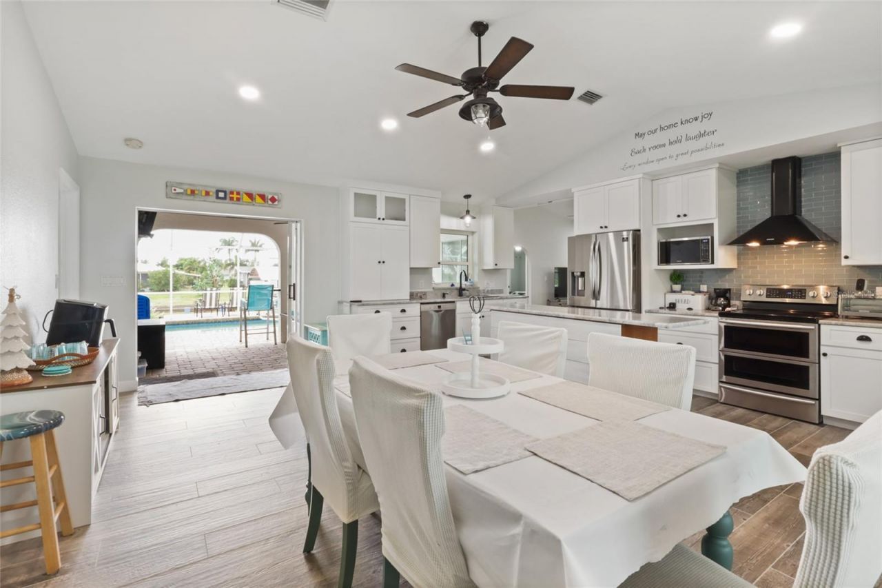 27401 Voyageur Drive, Punta Gorda, FL 33983 Photo