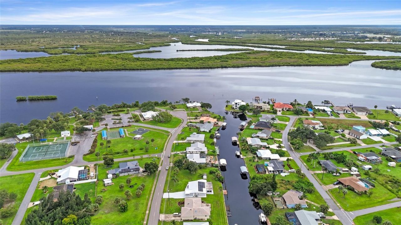 27401 Voyageur Drive, Punta Gorda, FL 33983 Photo