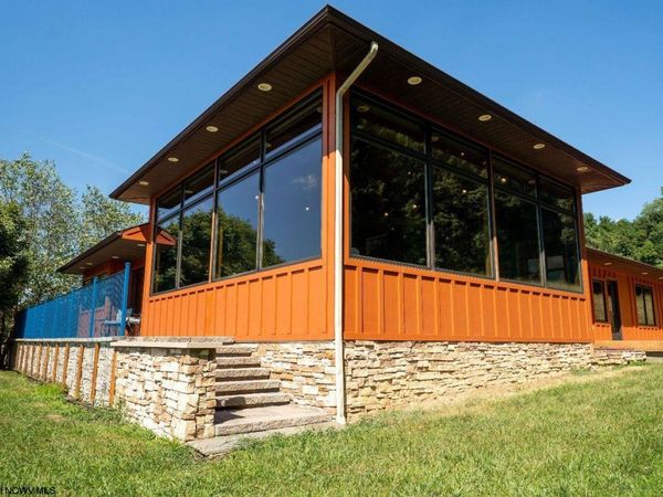 126 Big Foot Road, Dilliner, PA 15327