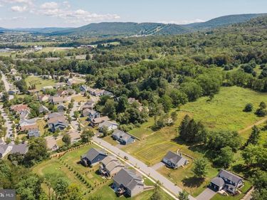 146 EMMA COURT, BOALSBURG, PA 16827