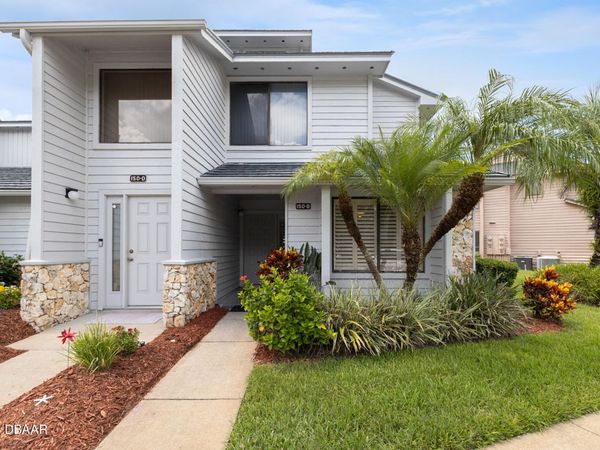 150 Blue Heron Drive, Unit B, Daytona Beach, FL 32119