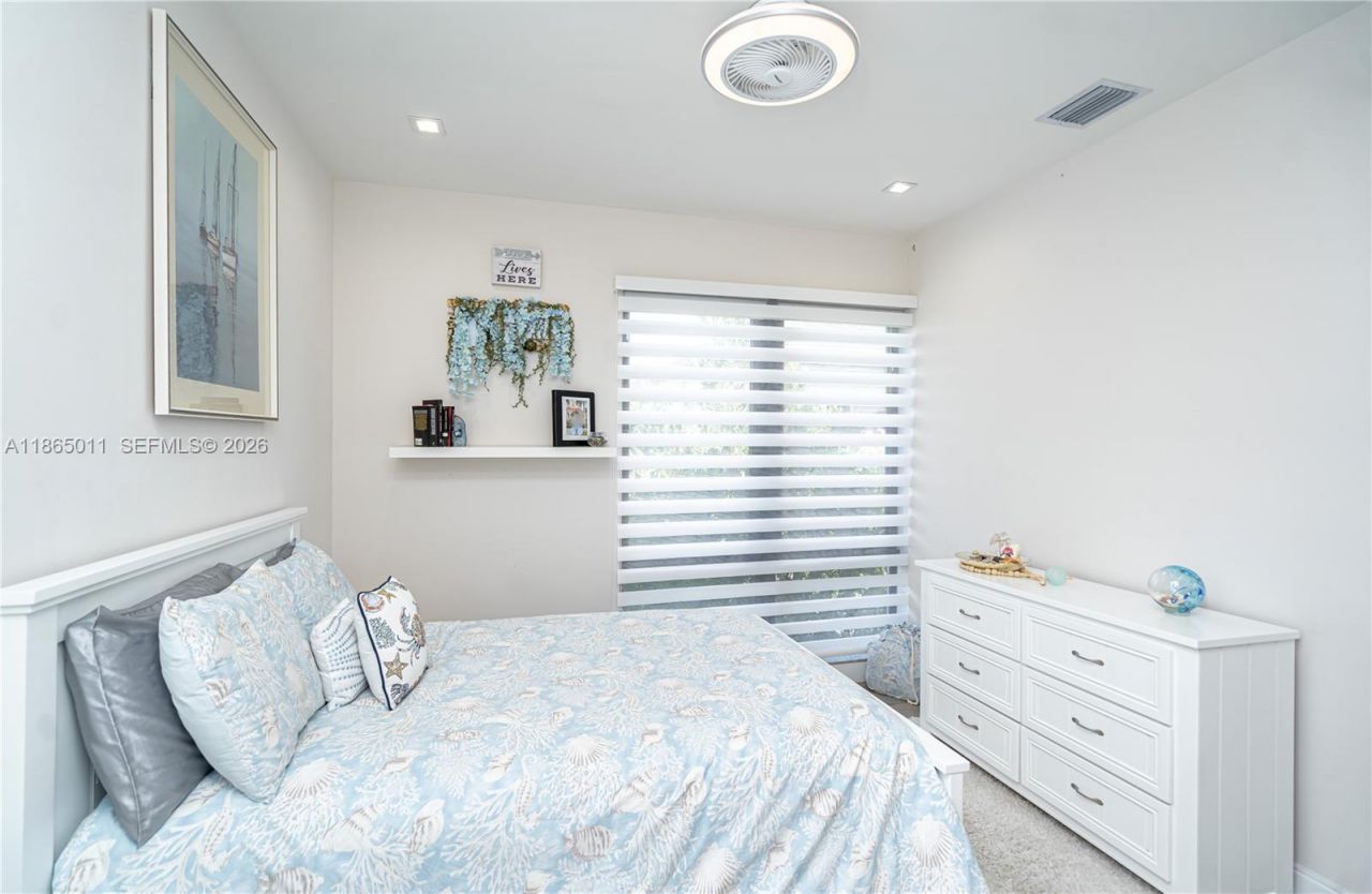 8263 NW 47th Ter, Doral, FL 33166 Photo