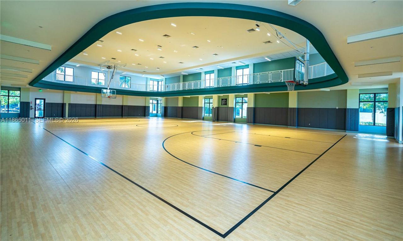 8263 NW 47th Ter, Doral, FL 33166 Photo