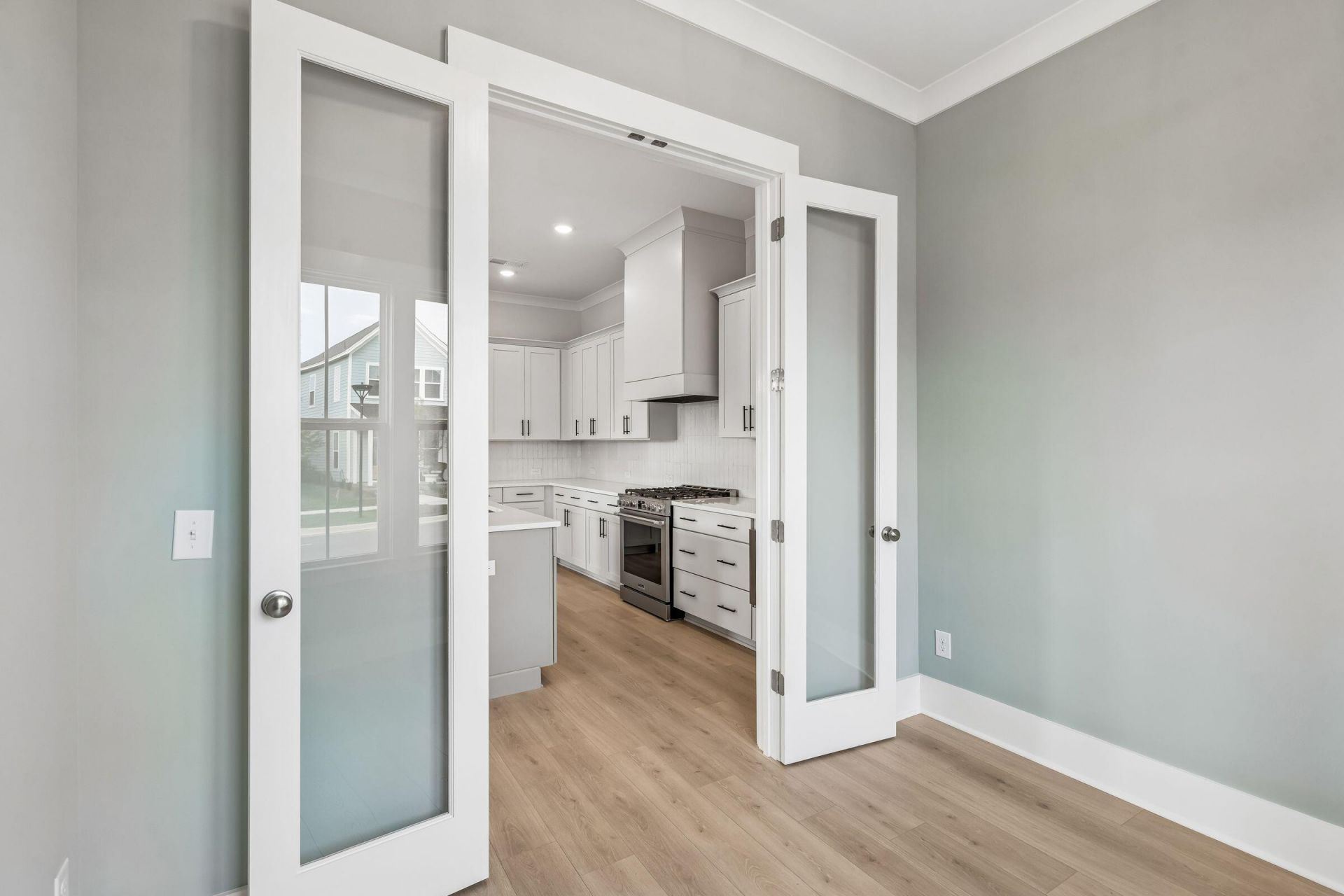 815 Gentle Breeze Drive Photo 17