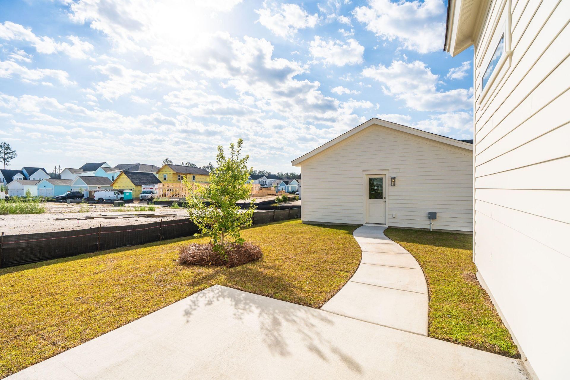 815 Gentle Breeze Drive Photo 34