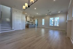 815 Gentle Breeze Drive photo 4