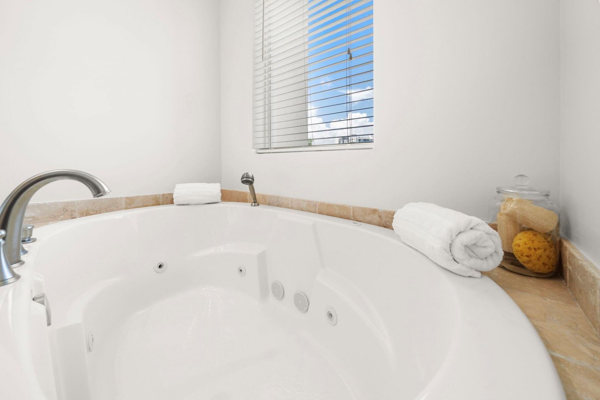 514 N Birch Road, Fort Lauderdale, FL 33304 Photo