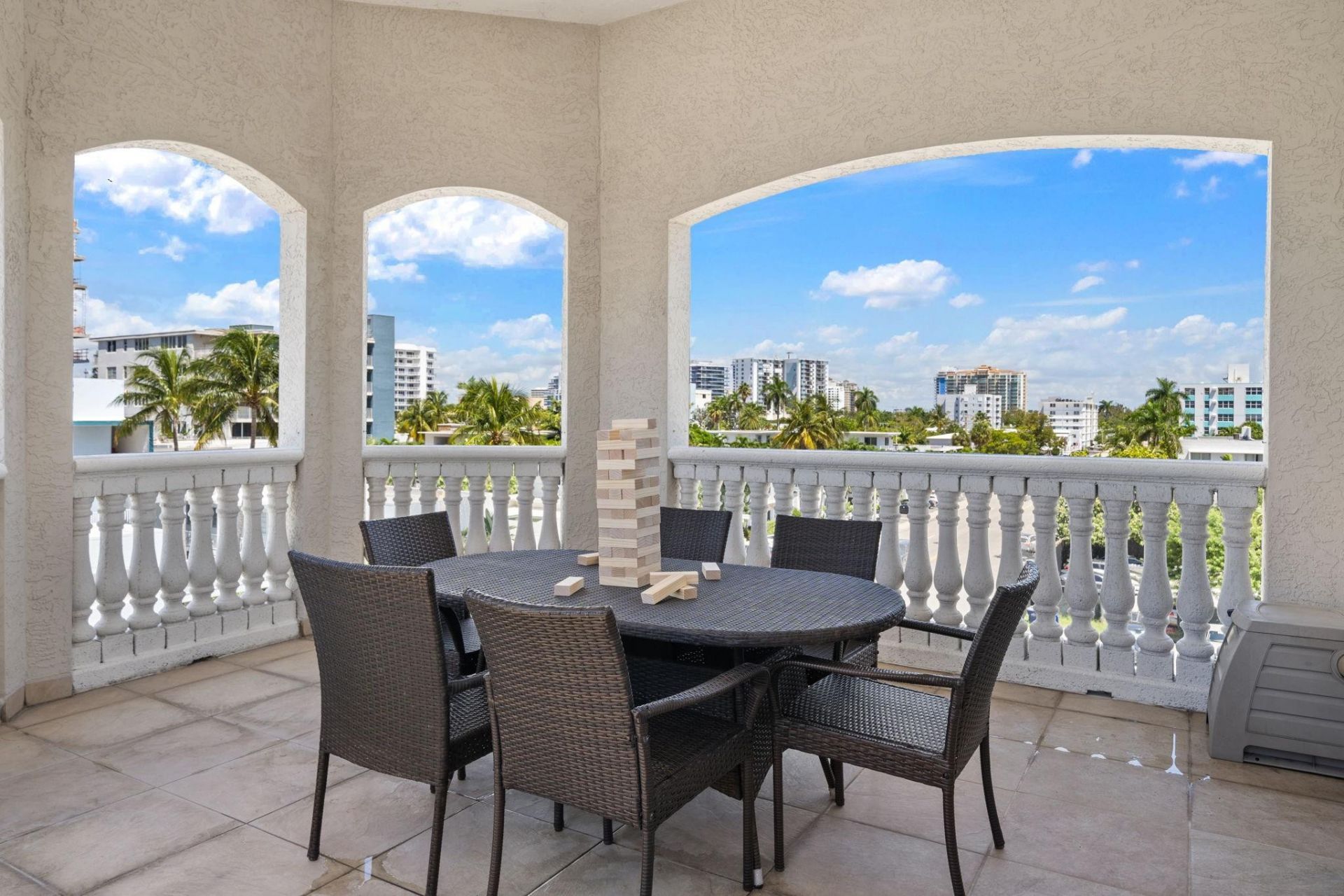 514 N Birch Road, Fort Lauderdale, FL 33304 Photo