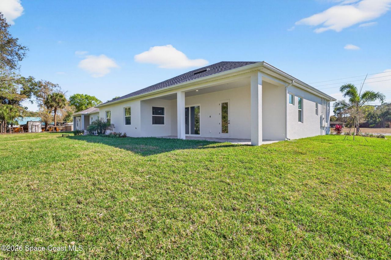 7482 Sheridan Road, West Melbourne, FL 32904 Photo