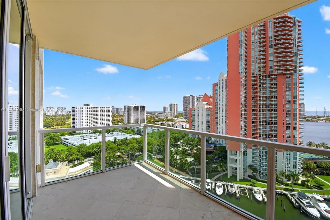 3330 NE 190th St, Unit 1611, Aventura, FL 33180 Photo