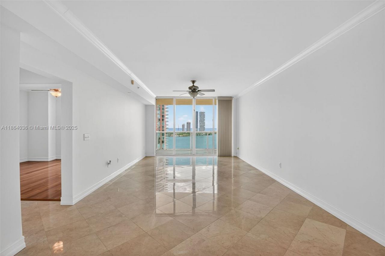 3330 NE 190th St, Unit 1611, Aventura, FL 33180 Photo