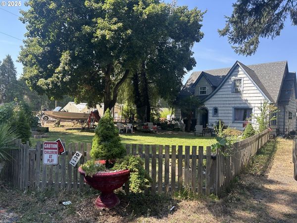 1130 Anderson LN, Springfield, OR 97477