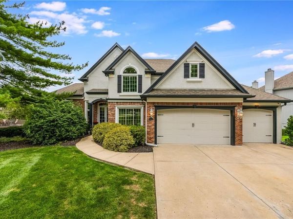 10134 N Montgall Avenue, Kansas City, MO 64155