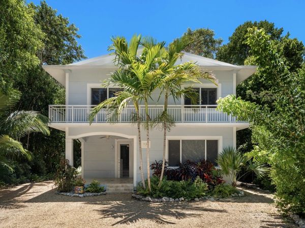 131 Indian Mound Trail, ISLAMORADA, FL 33070