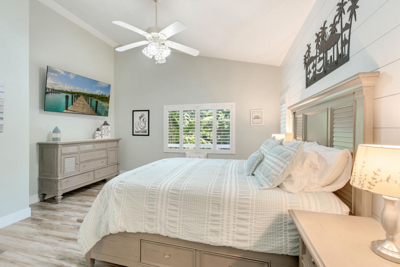 131 Indian Mound Trail, Islamorada, FL 33070 Photo