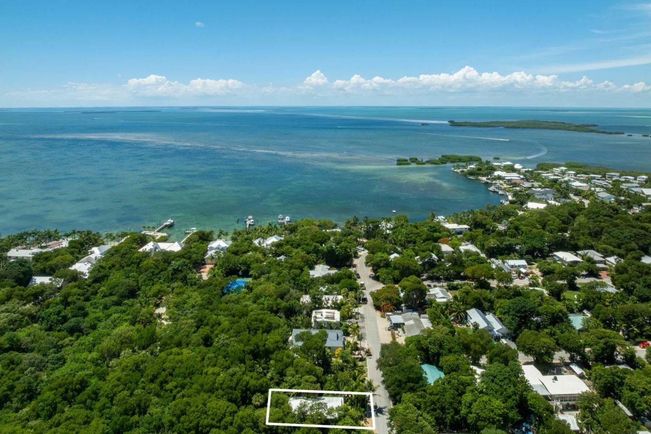 131 Indian Mound Trail, Islamorada, FL 33070 Photo