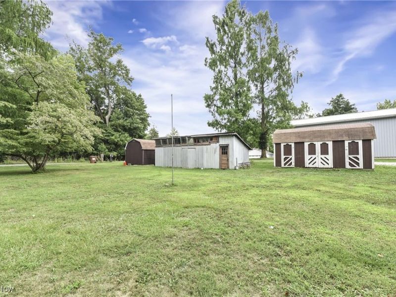 7390 Chestnut Street, Chippewa Lake, OH 44215 Photo 13