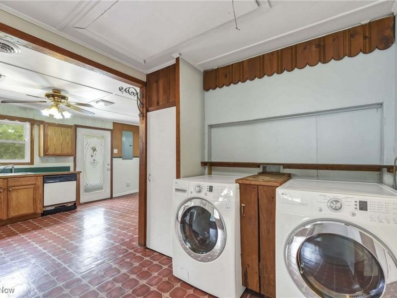 7390 Chestnut Street, Chippewa Lake, OH 44215 Photo 21