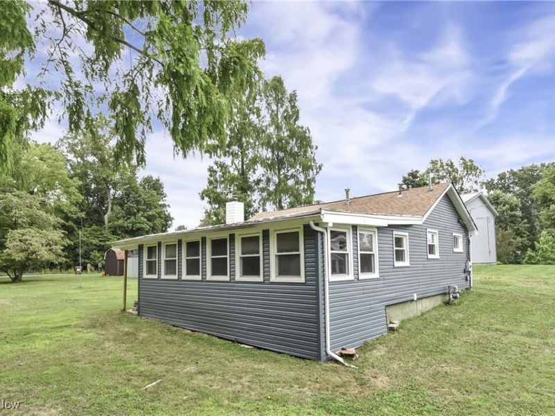 7390 Chestnut Street, Chippewa Lake, OH 44215 Photo 4