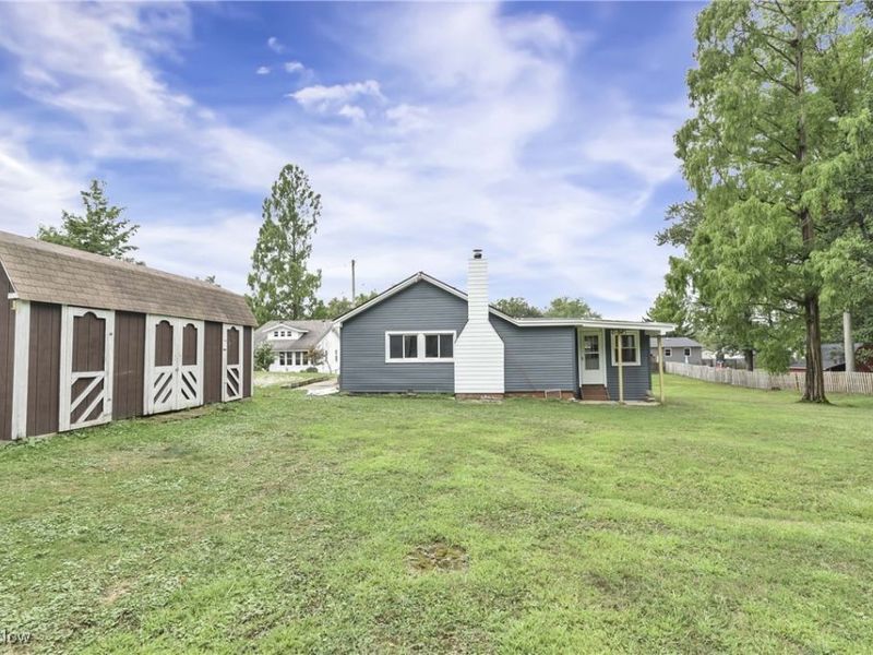 7390 Chestnut Street, Chippewa Lake, OH 44215 Photo 8