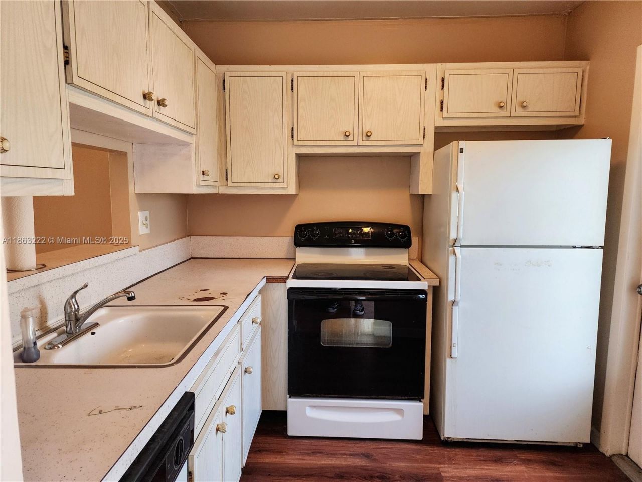 5071 W Oakland Park Blvd, Unit 103, Lauderdale Lakes, FL 33313 Photo