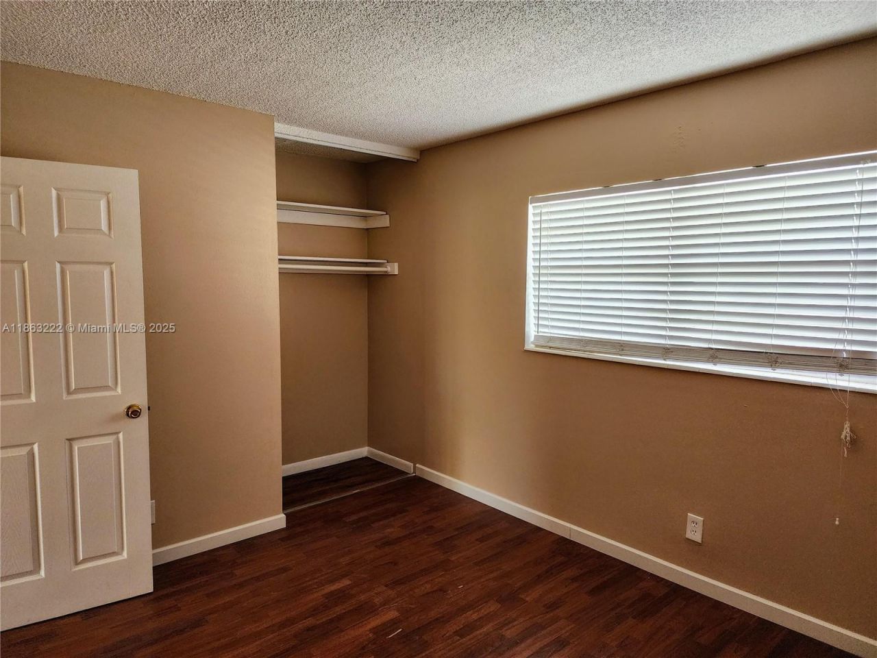 5071 W Oakland Park Blvd, Unit 103, Lauderdale Lakes, FL 33313 Photo