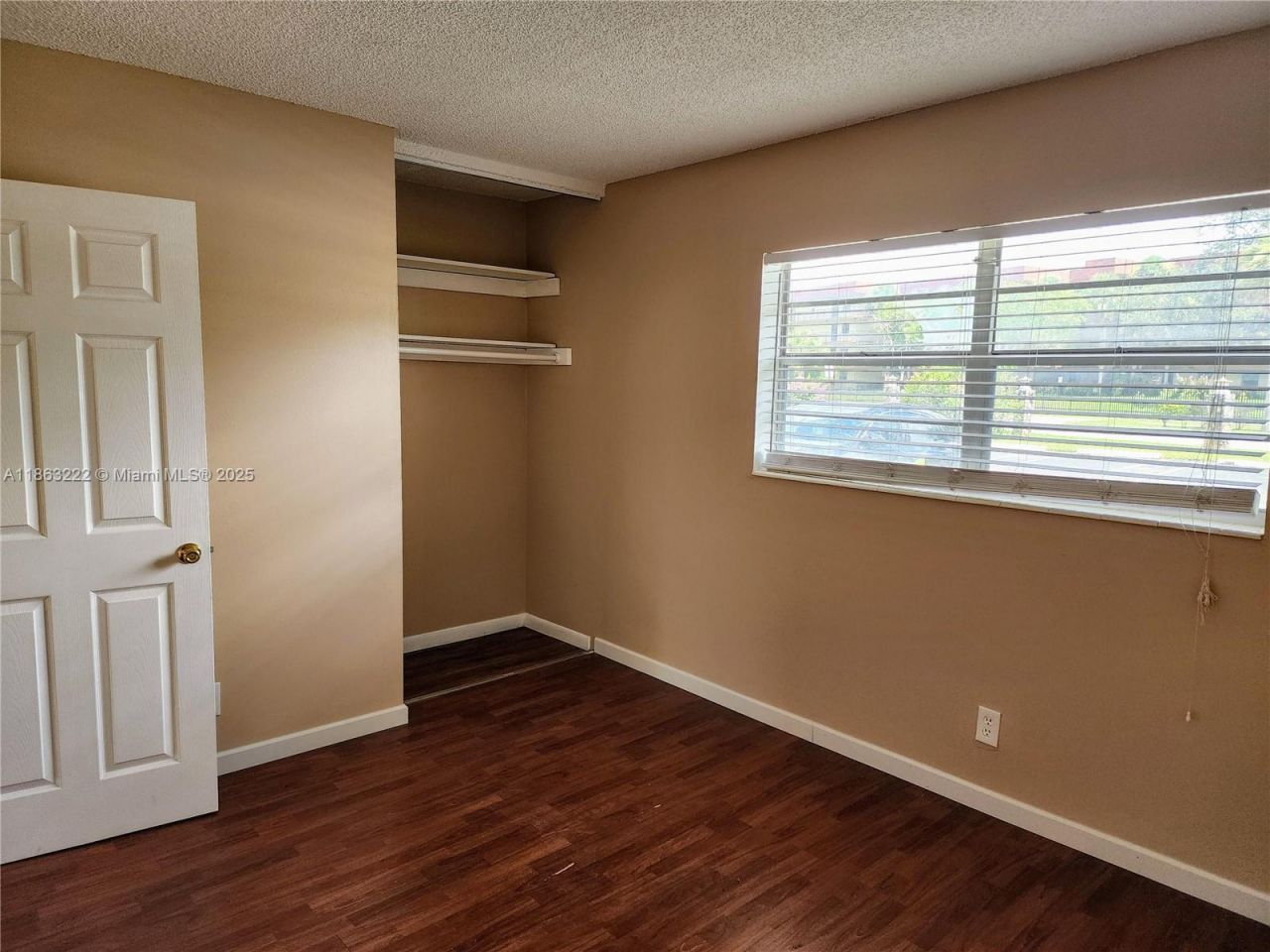 5071 W Oakland Park Blvd, Unit 103, Lauderdale Lakes, FL 33313 Photo