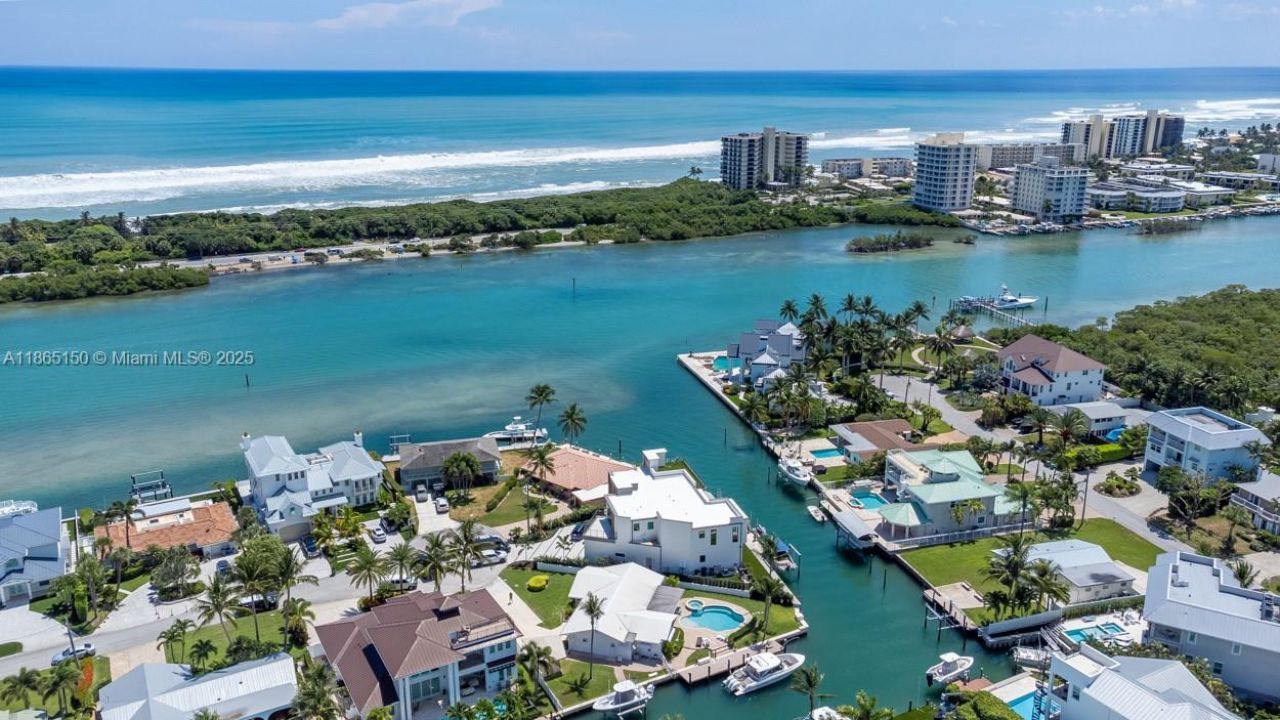 19125 Waterway Rd, Jupiter, FL 33469 Photo