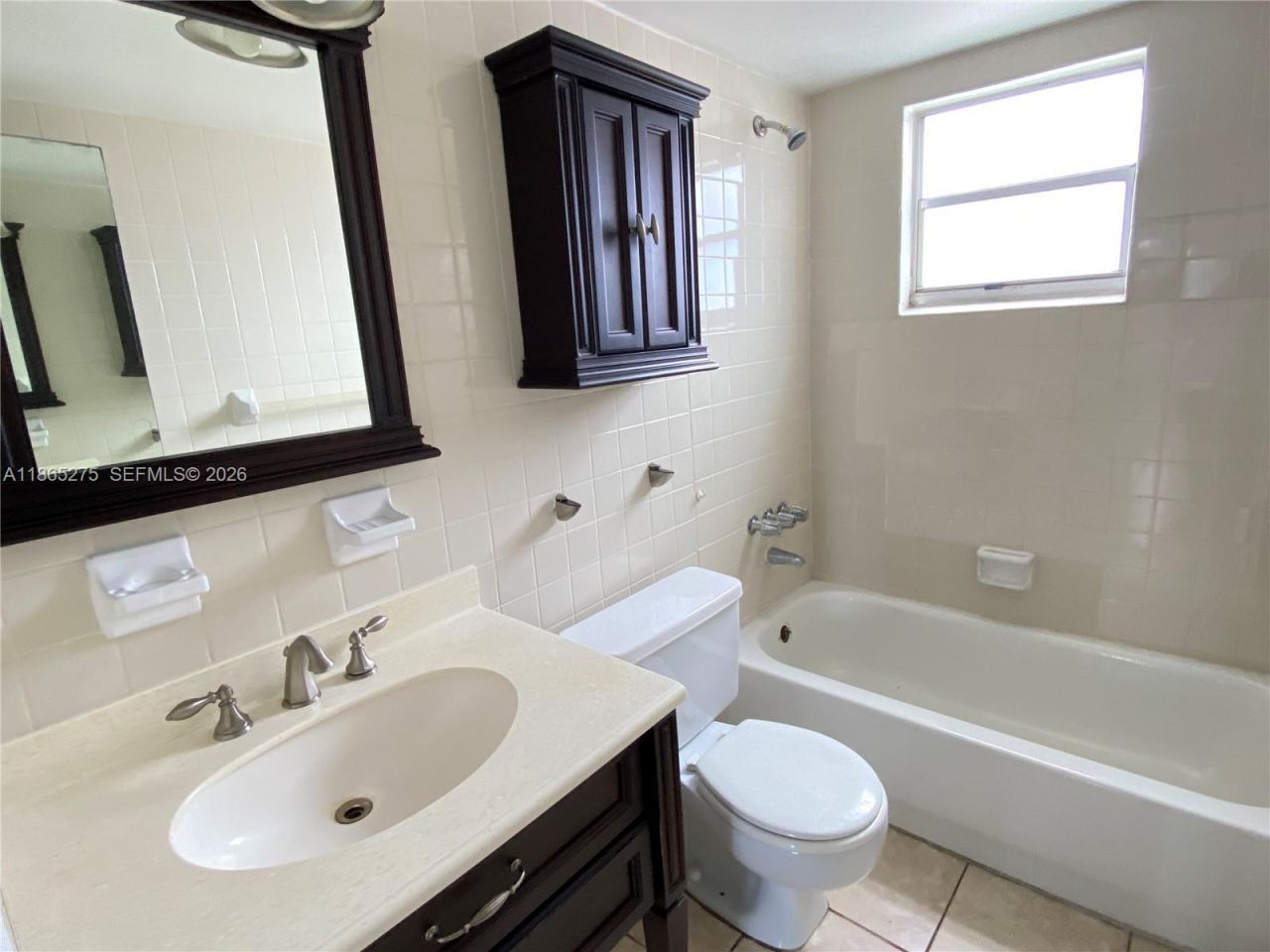 1655 W 44th Pl, Unit 511, Hialeah, FL 33012 Photo