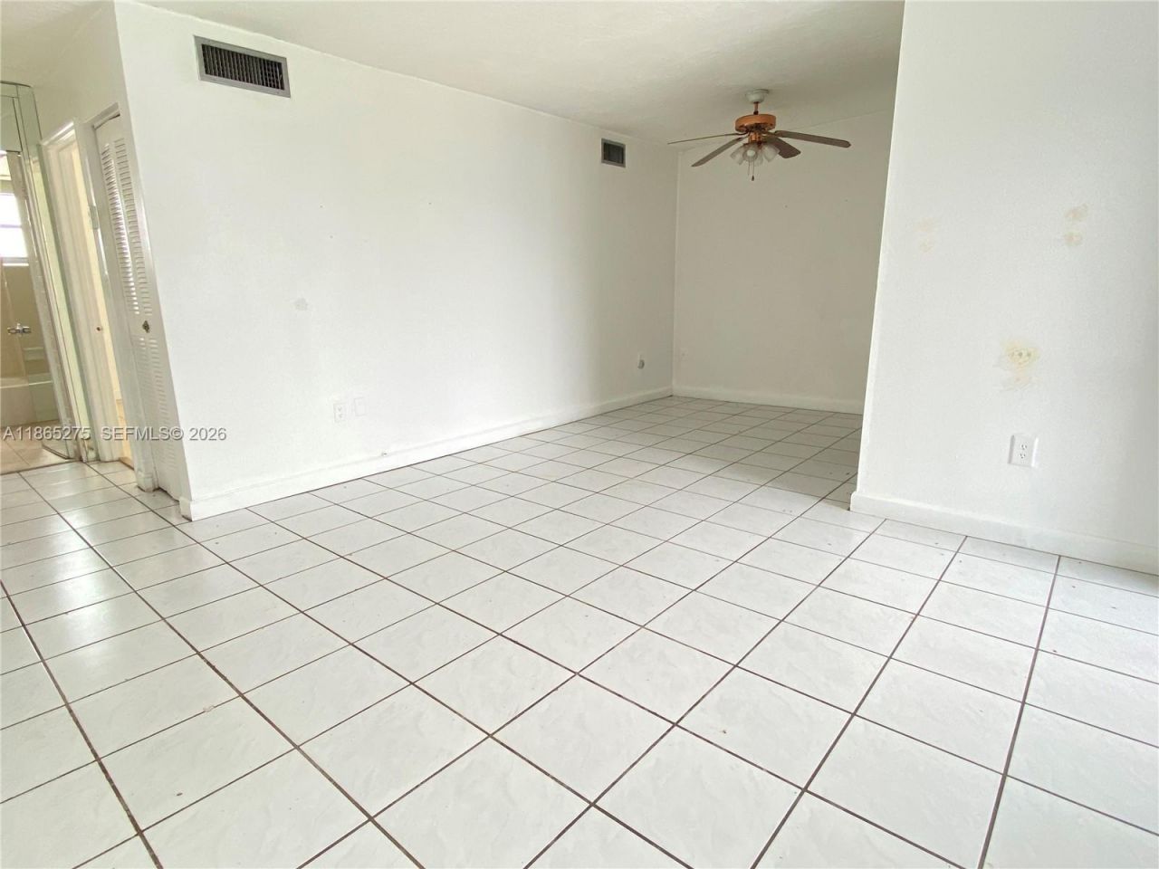 1655 W 44th Pl, Unit 511, Hialeah, FL 33012 Photo