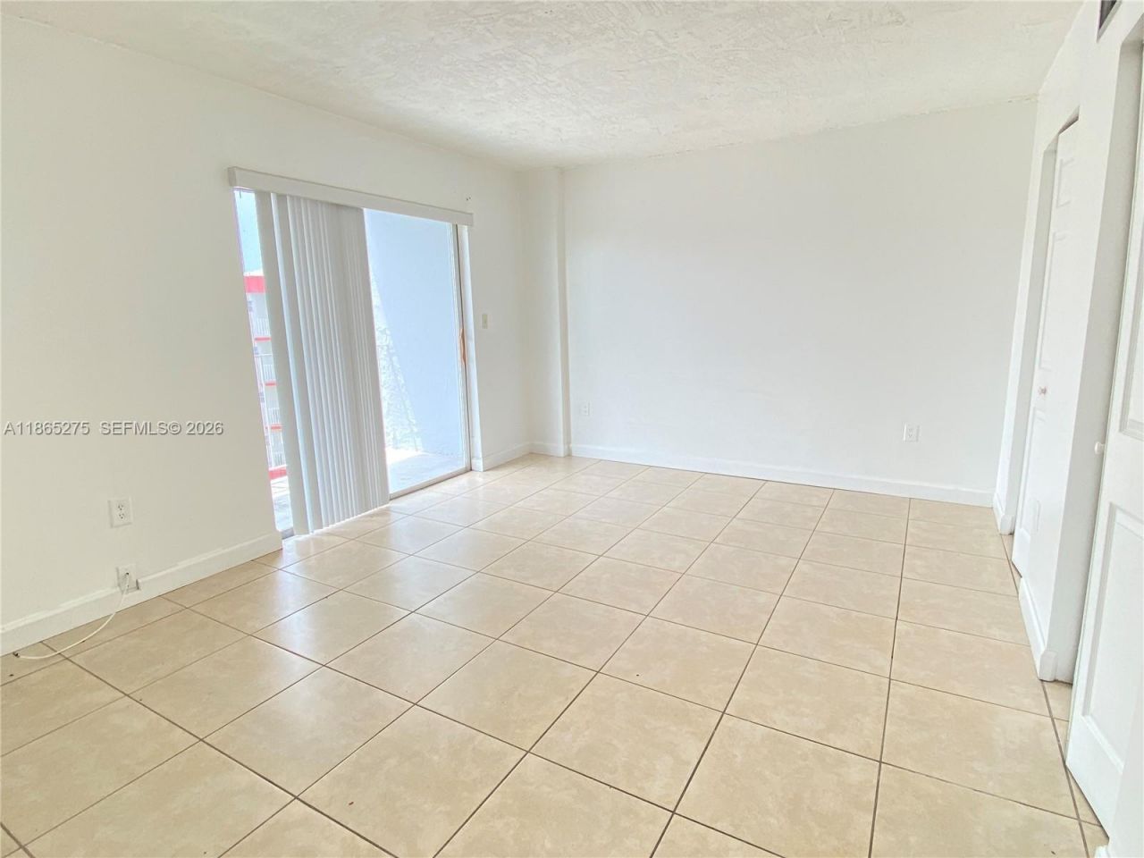 1655 W 44th Pl, Unit 511, Hialeah, FL 33012 Photo