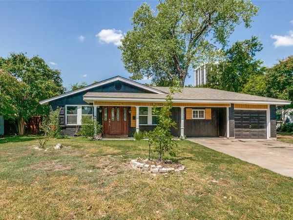 303 N Cottonwood Drive, Richardson, TX 75080