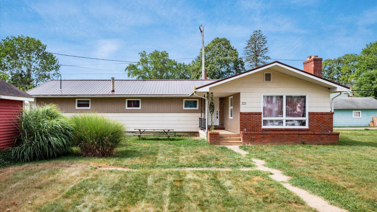 223 Cherry Street, Warsaw, OH 43844 Main Photo