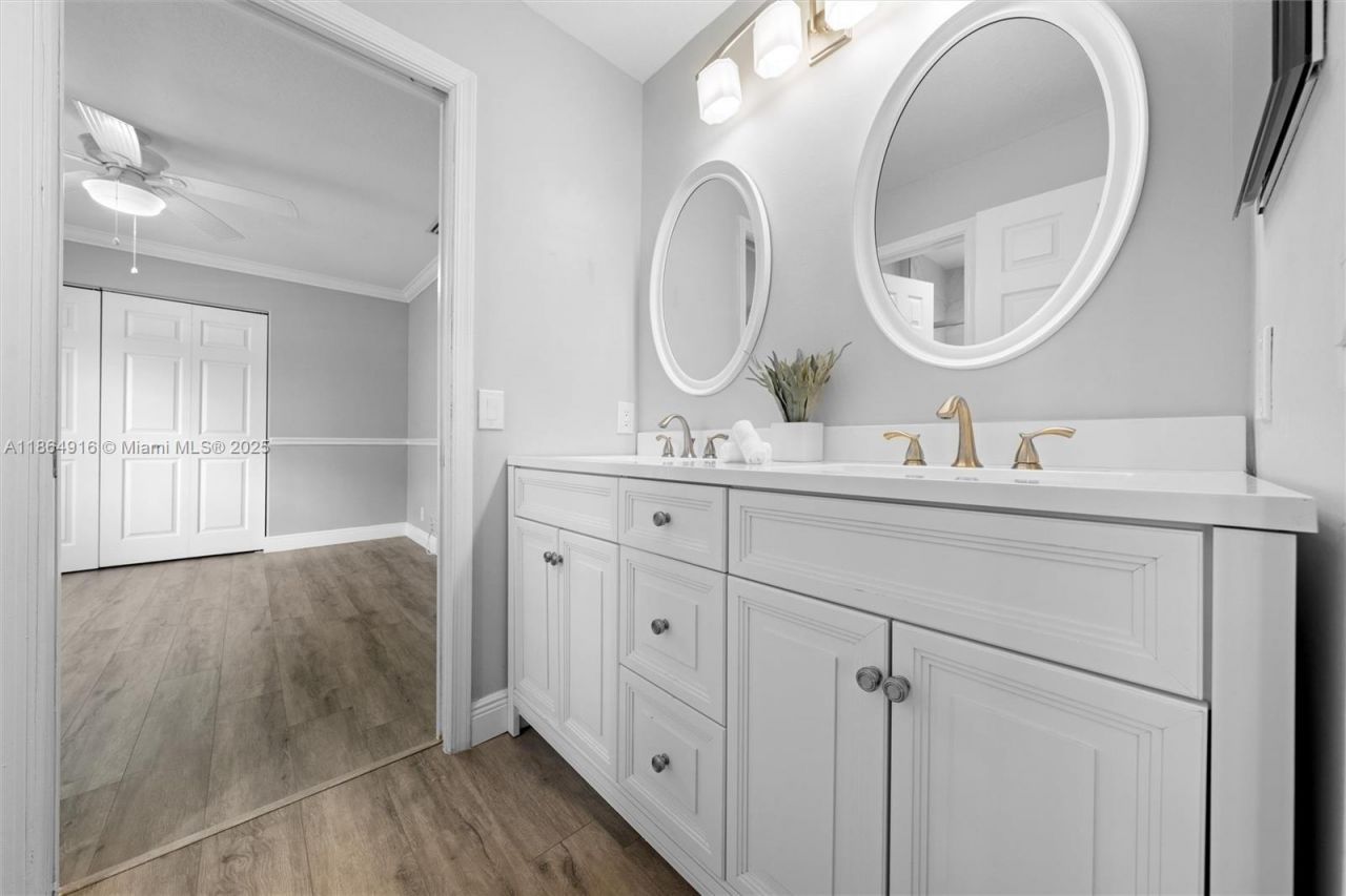 2587 Jardin Ct, Weston, FL 33327 Photo