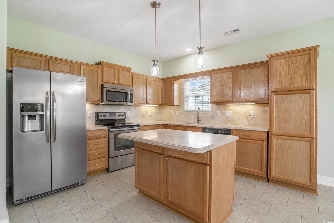 1165 6th Ave. S Photo 7