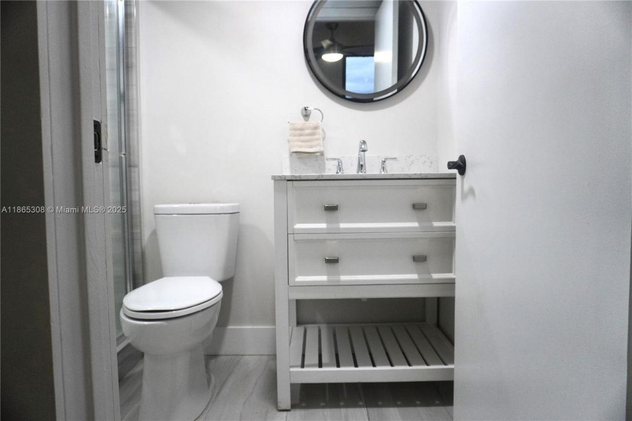 7350 NW 18th St, Unit 104, Margate, FL 33063 Photo