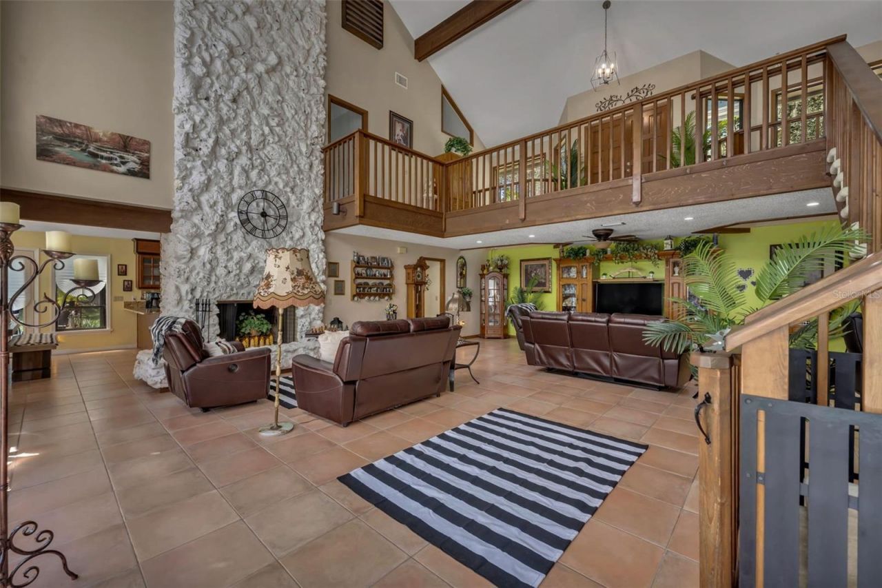 105 Saxon Boulevard, Deltona, FL 32725 Photo