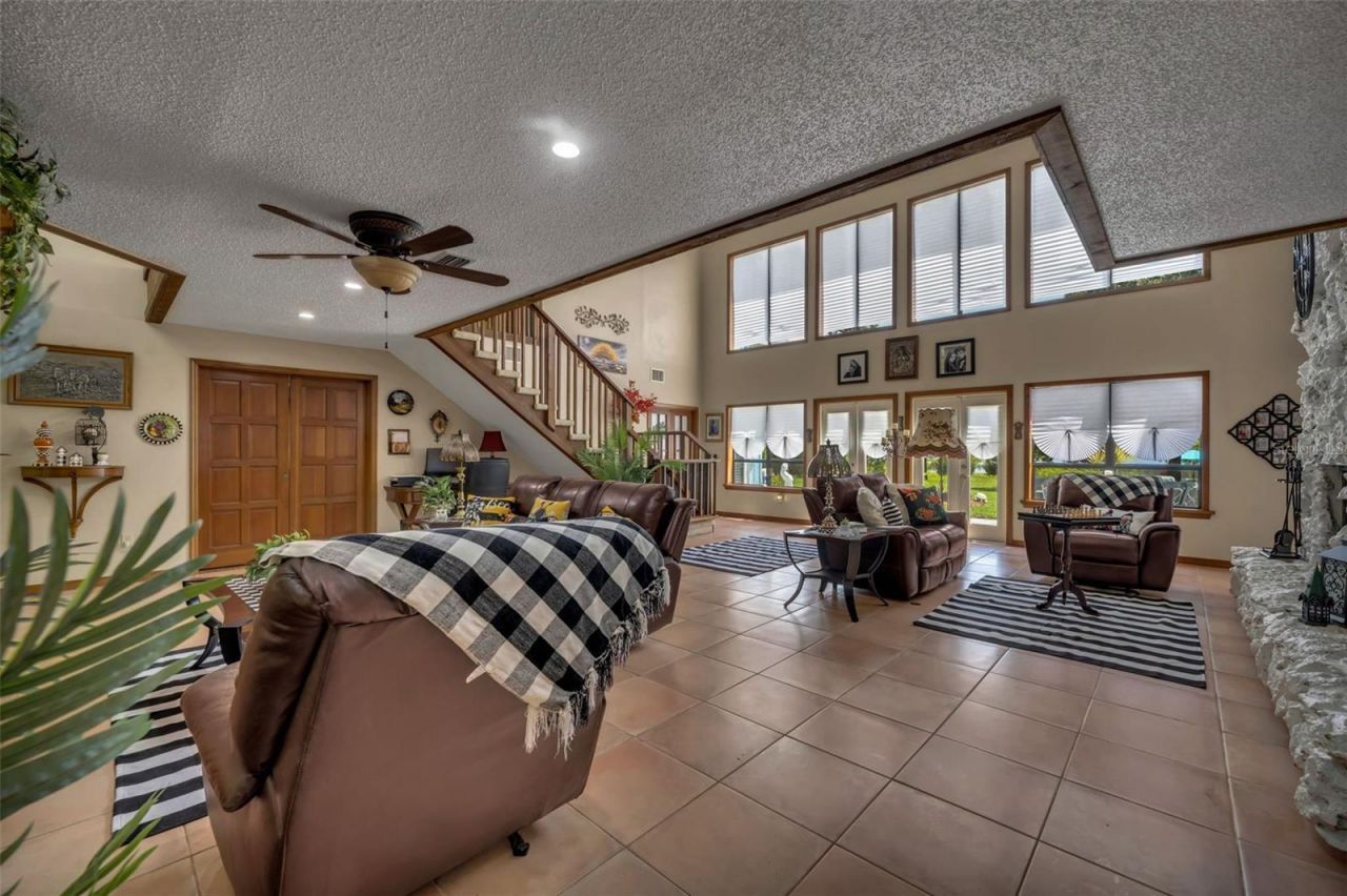 105 Saxon Boulevard, Deltona, FL 32725 Photo