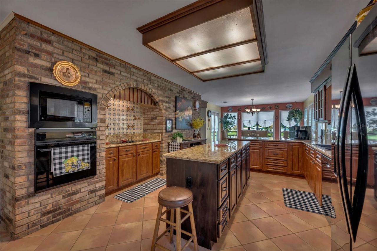 105 Saxon Boulevard, Deltona, FL 32725 Photo