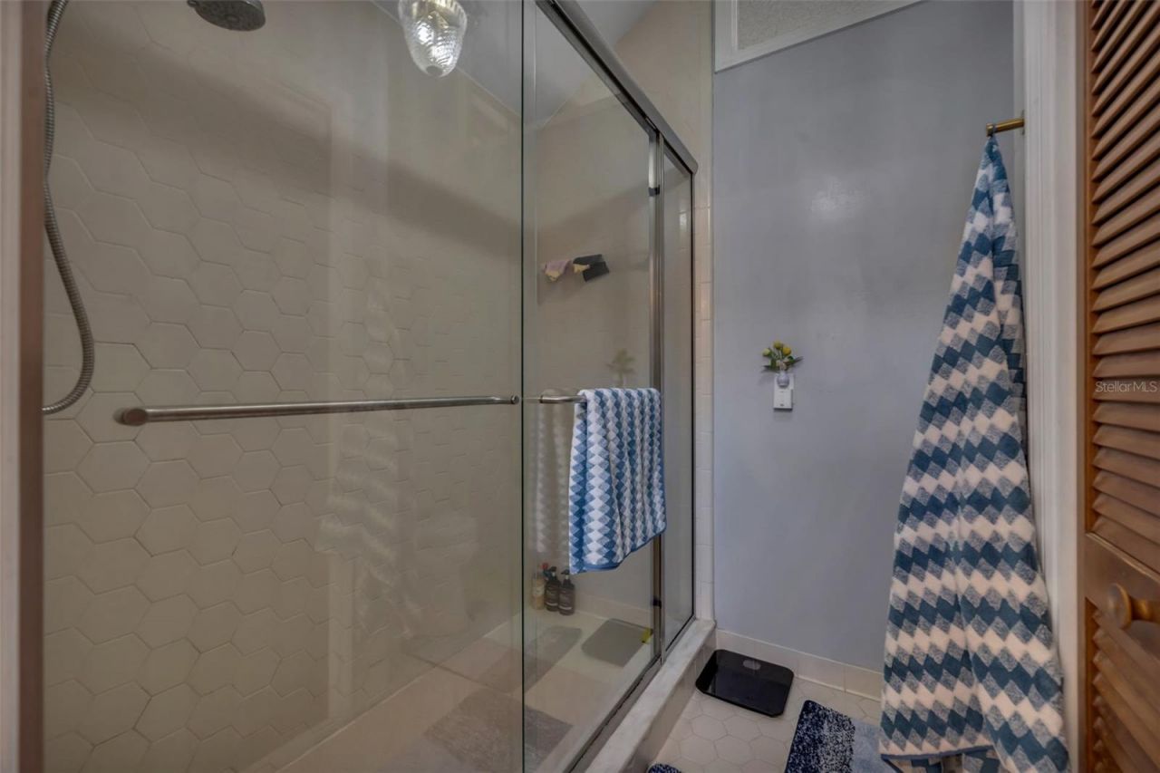 105 Saxon Boulevard, Deltona, FL 32725 Photo